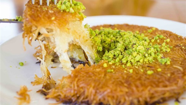 الكنافة بالجبنة