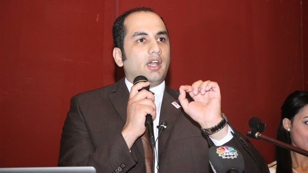 الدكتور محمد النظامى
