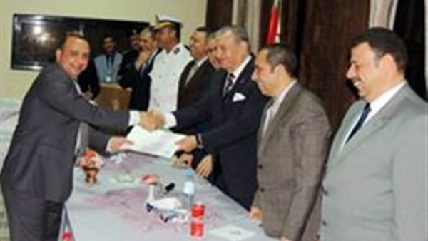 مدير امن السويس-رئيس