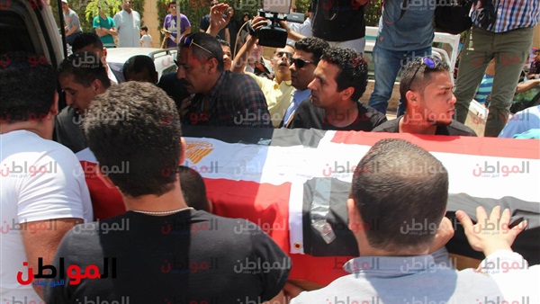 حمل الجثمان إلى المقابر