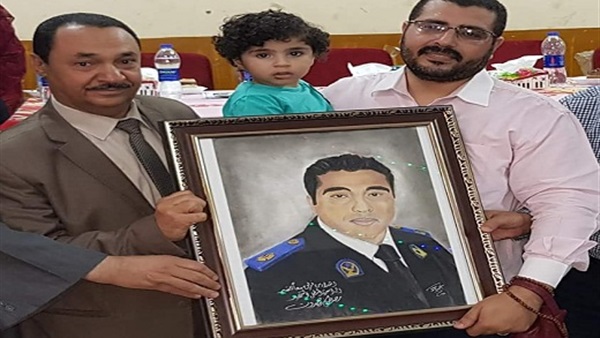 الشهيد الرائد مصطفى