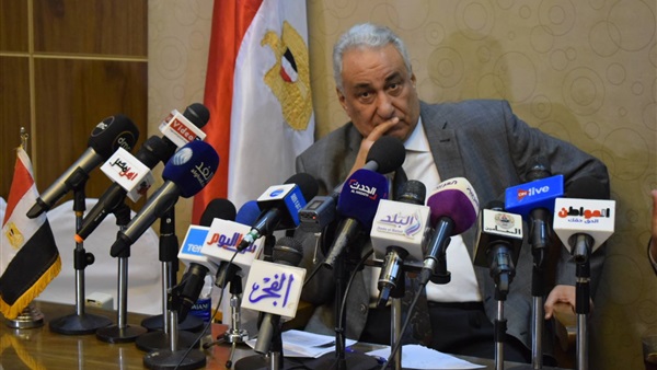 نقيب المحاميين