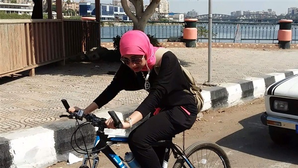 هدير والدراجة