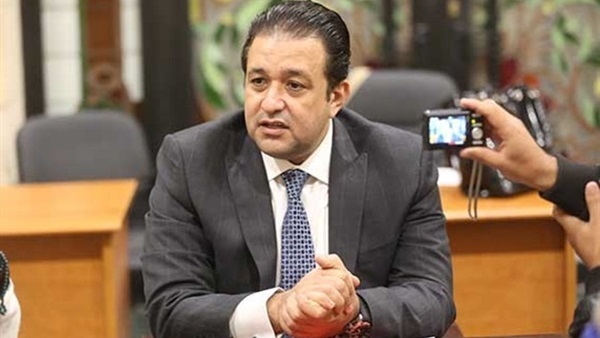 علاء عابد