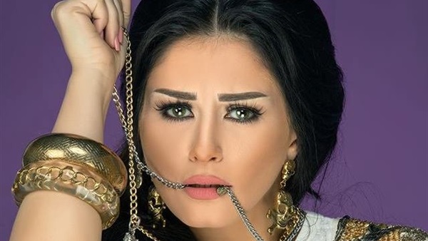 منة فضالي