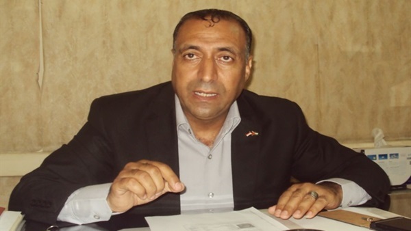 الدكتور أيمن الرقب