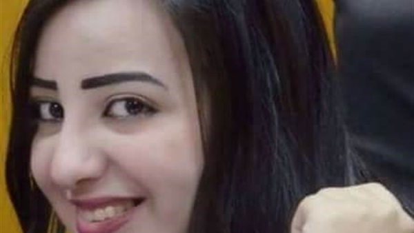 تغريد .. مصممة الأزياء