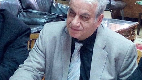 فاخر عبد العزيز