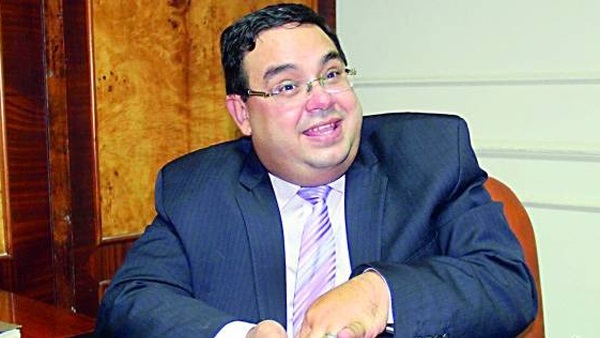 محسن عادل