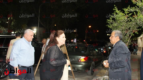 دلال عبدالعزيز
