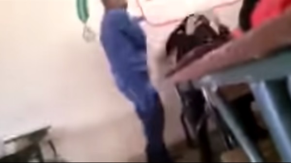 تعذيب طالبة