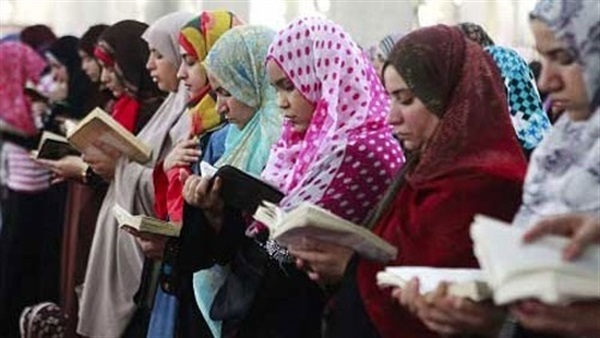 الأوقاف تعين سيدتين