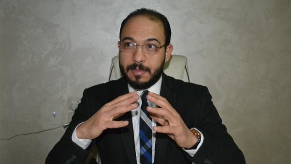 الدكتور أسامة الحصري
