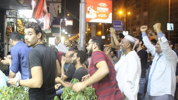 صور من المقهى