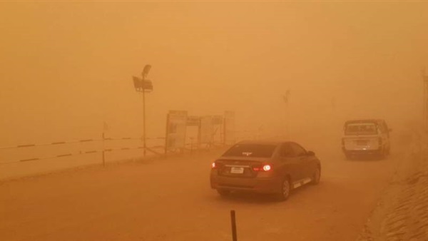 عاصفة ترابية