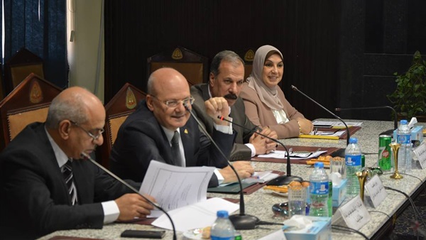 مجلس جامعة الزقازيق