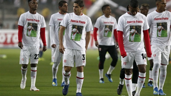منتخب بيرو يدعم جيريرو