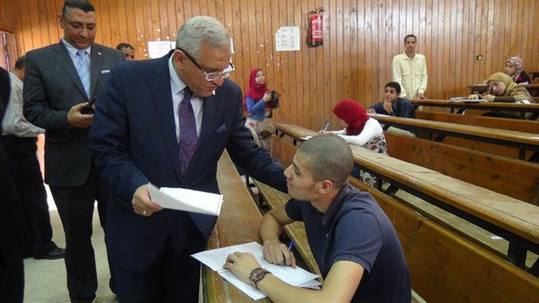 جولة تفقدية-رئيس