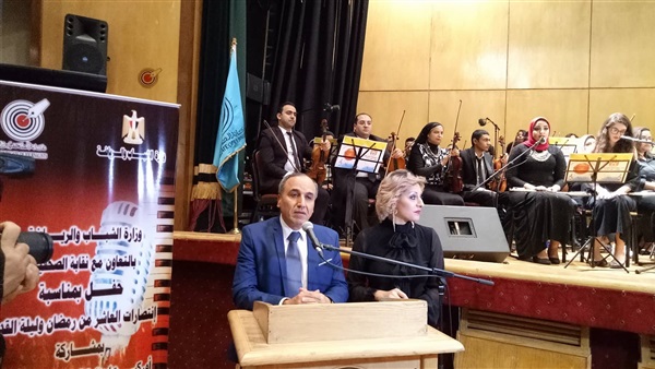 عبدالمحسن سلامة -
