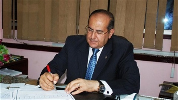 أيمن عبدالمنعم محافظ