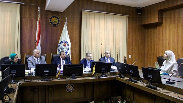 مجلس الجامعة