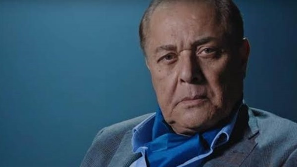 محمود عبد العزيز