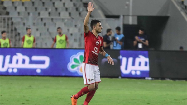 صلاح محسن لاعب الأهلي