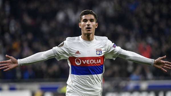 حسام عوار لاعب ليون