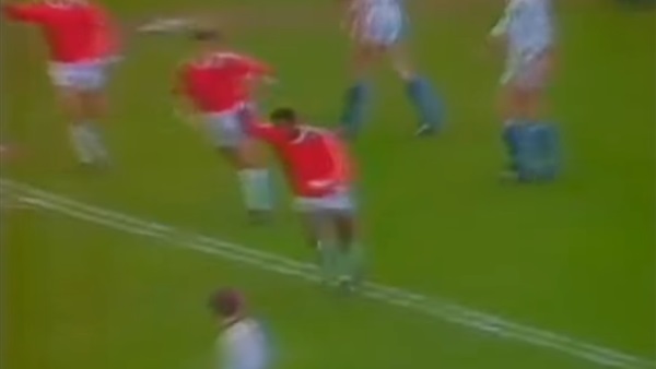أحمد الكأس - لاعب
