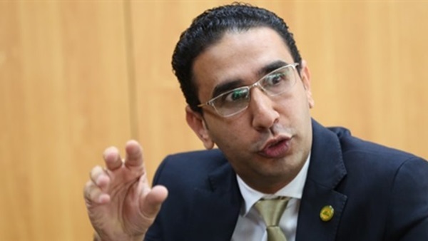 عبدالوهاب خليل عضو