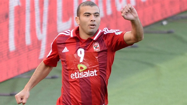 عماد متعب لاعب الأهلي
