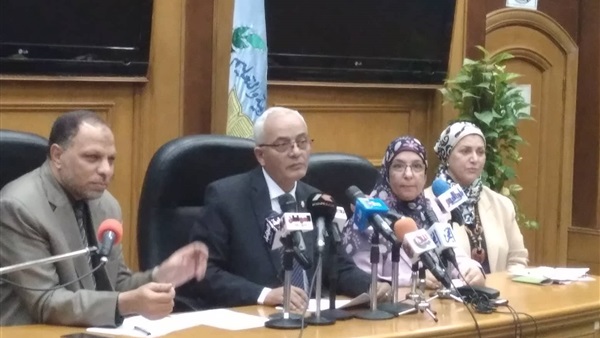 مؤتمر رئيس امتحانات
