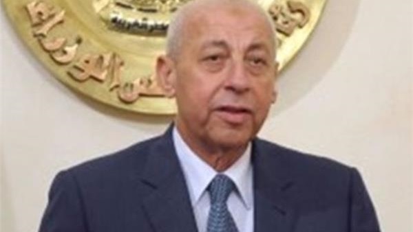 محافظ أسوان