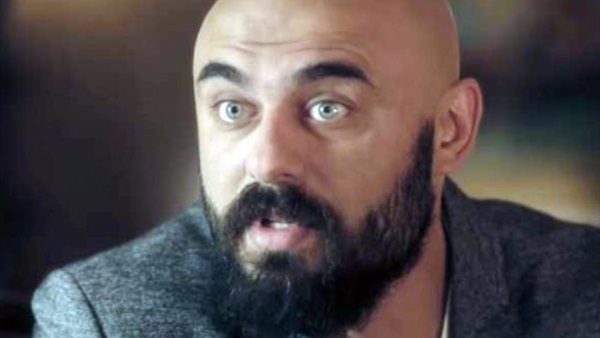 احمد صلاح حسني