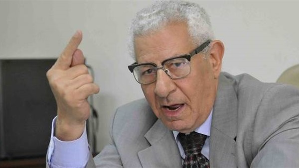 مكرم محمد احمد