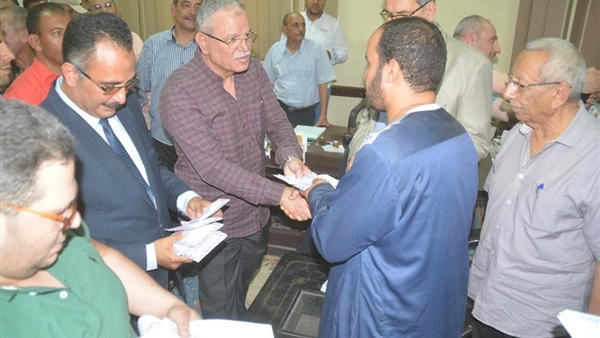 محافظ المنيا