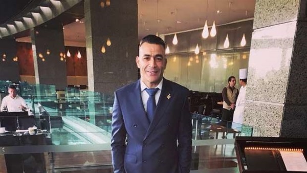عصام الحضري حارس