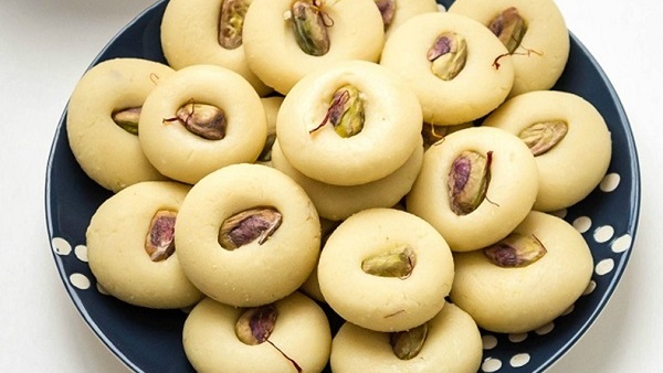 الغريبة في عيد الفطر