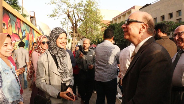 افتتاح أكبر جدارية