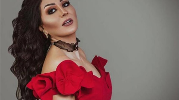 وفاء عامر