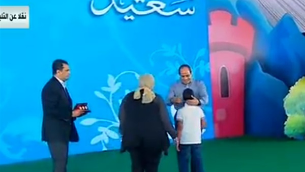 السيسي في تكريم أسر