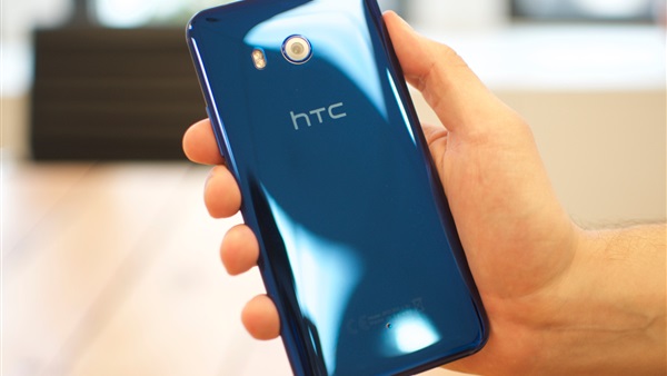 هواتف HTC