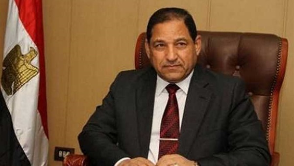 احمد ضيف صقر محافظ