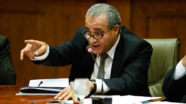 الدكتور على مصلحي