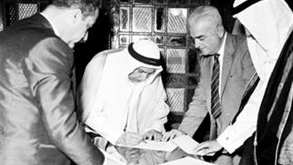 لحظة استقلال الكويت