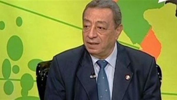 مدحت فقوسة لاعب المصري