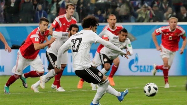 لحظة هدف محمد صلاح