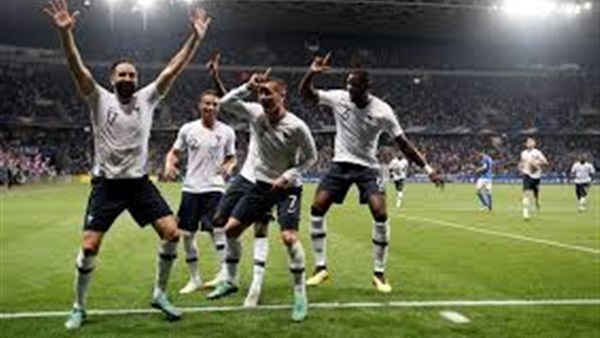 احتفال لاعبي فرنسا