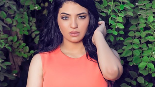 شيرين يحيي