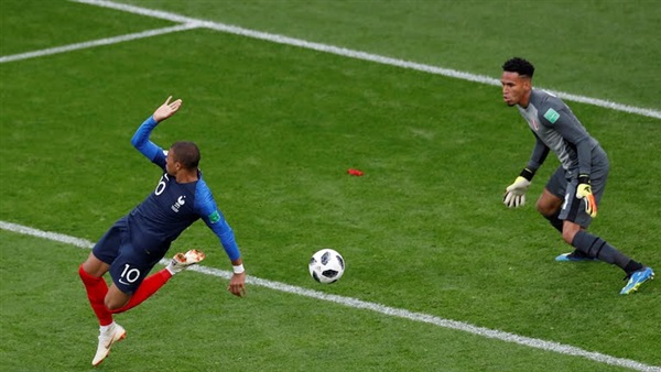 مبابي - لاعب فرنسا